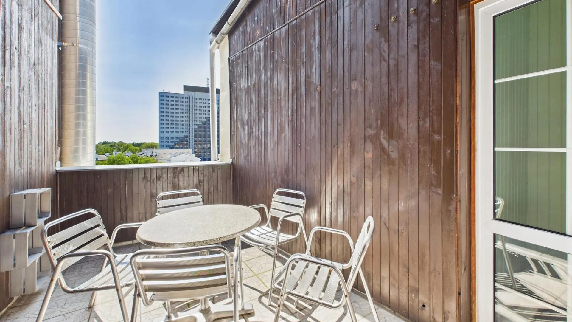 Superapart Marszalkowska 19 Urban Hideaway With Modern Comforts Варшава Польша