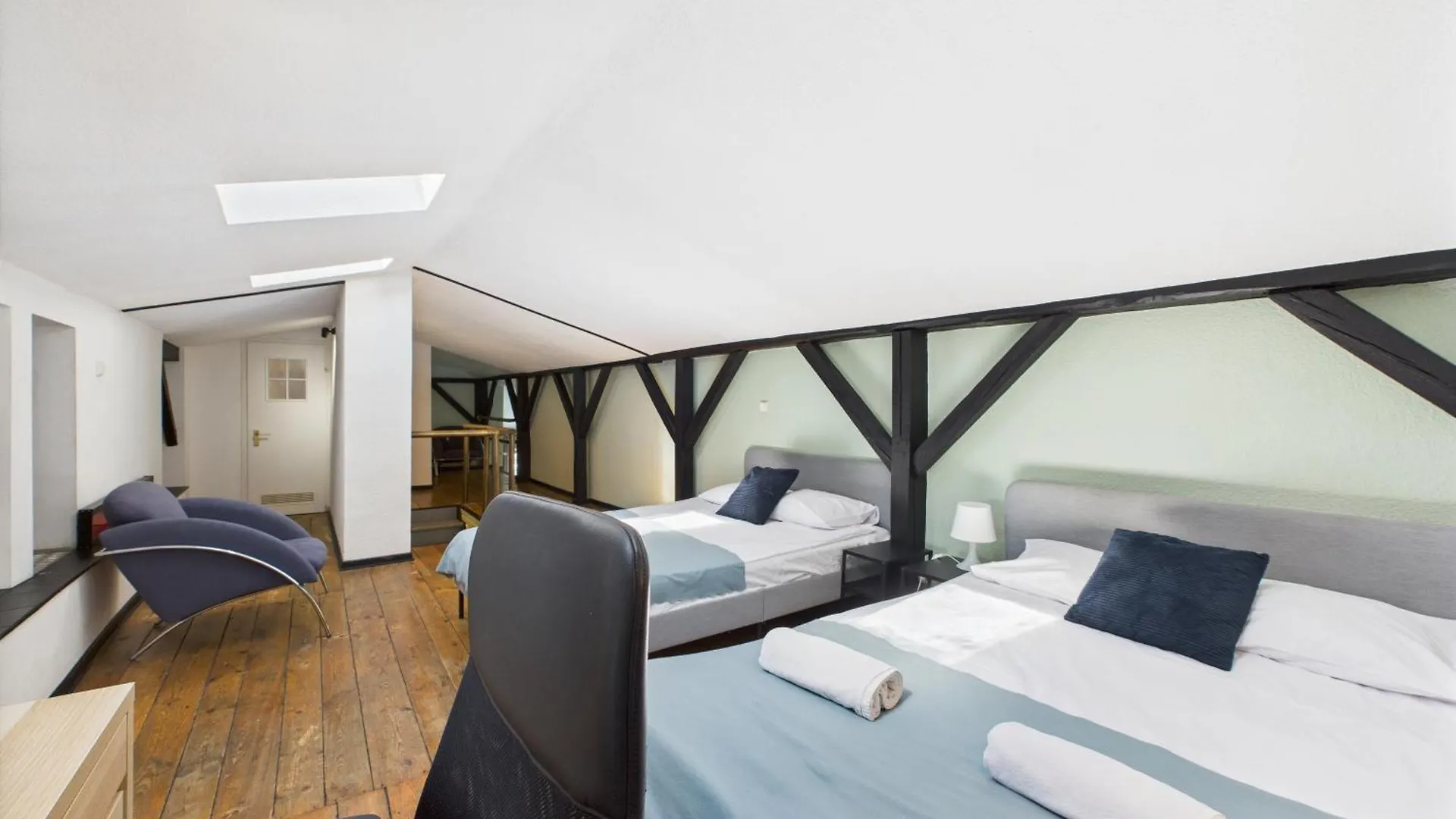 Superapart Marszalkowska 19 Urban Hideaway With Modern Comforts Warsaw Poland